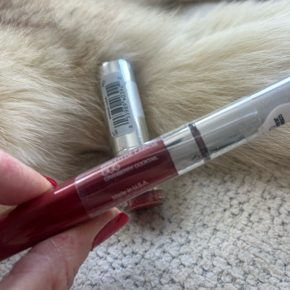 Bundle of 2❤️Maybelline Lip Gloss - Personnelle lipstick 🤩Red❤️❤️❤️ - Picture 5 of 10